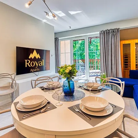 Apartamenty Centrum - Wyszynskiego 9 By Royal Aparts Świeradów-Zdrój Esterno foto