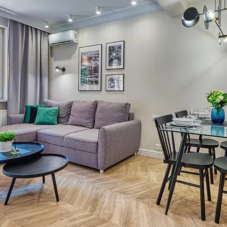 Apartamenty Centrum - Wyszynskiego 9 By Royal Aparts Świeradów-Zdrój Esterno foto
