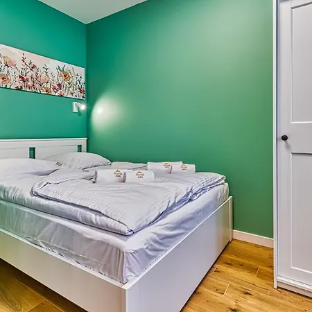 Apartamenty Centrum - Wyszynskiego 9 By Royal Aparts Świeradów-Zdrój Esterno foto