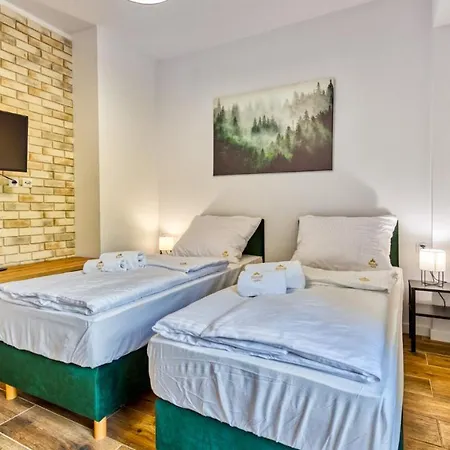 Apartamenty Centrum - Wyszynskiego 9 By Royal Aparts Świeradów-Zdrój Esterno foto