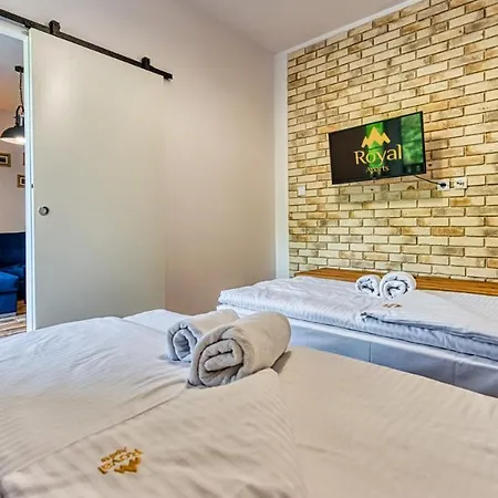 Apartamenty Centrum - Wyszynskiego 9 By Royal Aparts Świeradów-Zdrój Esterno foto
