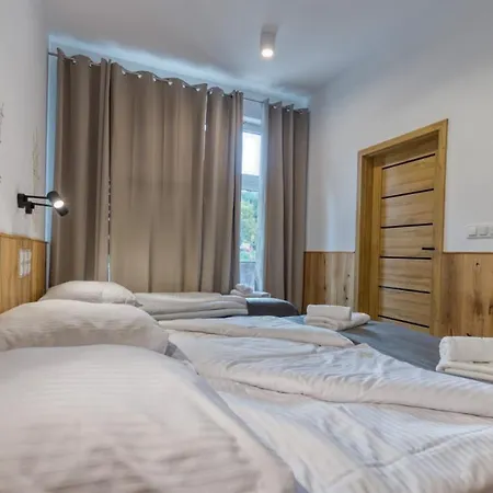 Apartamenty Centrum - Wyszynskiego 9 By Royal Aparts Świeradów-Zdrój Esterno foto