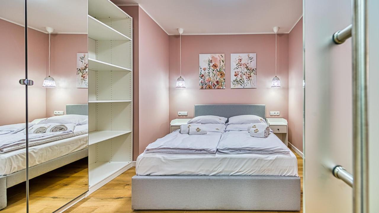 Centrum - Wyszynskiego 9 By Royal Aparts Apartment